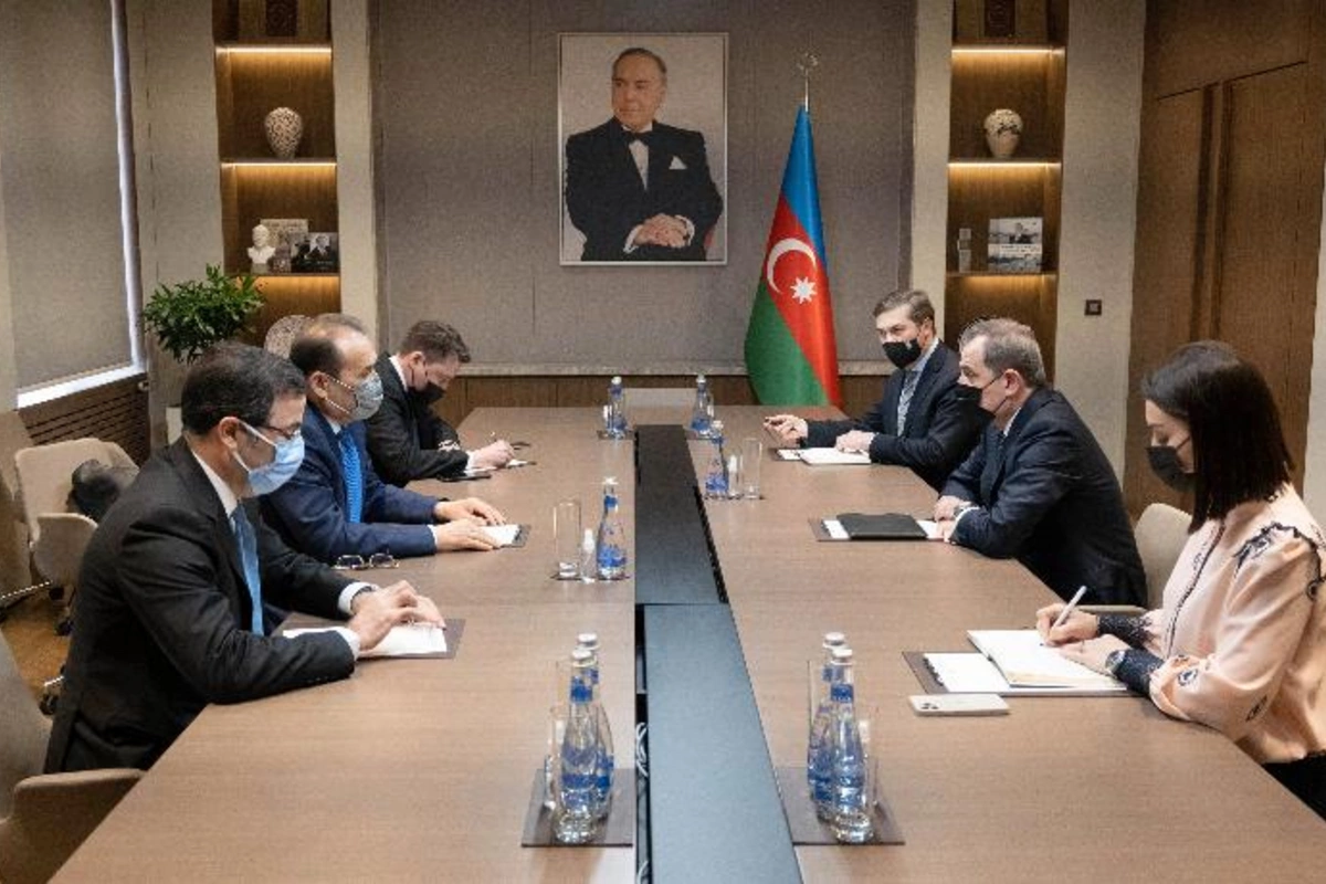 Ceyhun Bayramov Türk Şurasının Baş katibi ilə görüşdü