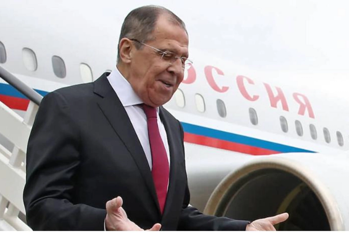Lavrov Bakıya gəldi