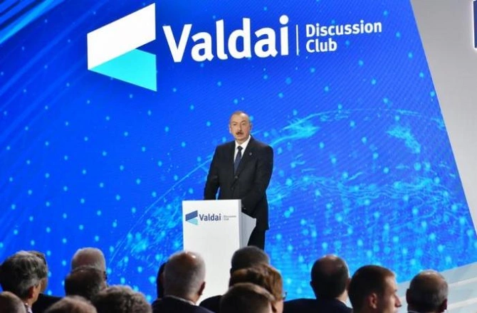 Prezident sərkərdə, media döyüşçü oldu — Xain Əlizadə informasiya cəbhəsindəki qələbəmizi niyə həzm edə bilmir? Prezident sərkərdə, media döyüşçü oldu — Xain Əlizadə informasiya cəbhəsindəki qələbəmizi niyə həzm edə bilmir?