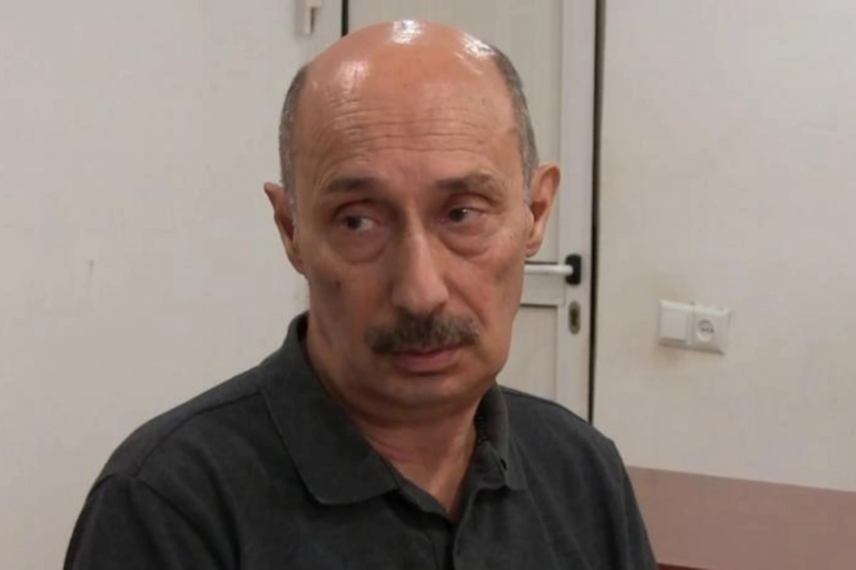 Prezident sərkərdə, media döyüşçü oldu — Xain Əlizadə informasiya cəbhəsindəki qələbəmizi niyə həzm edə bilmir?