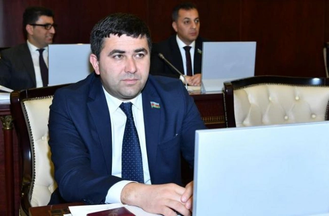 Hansı deputatlar qurban kəsəcək?