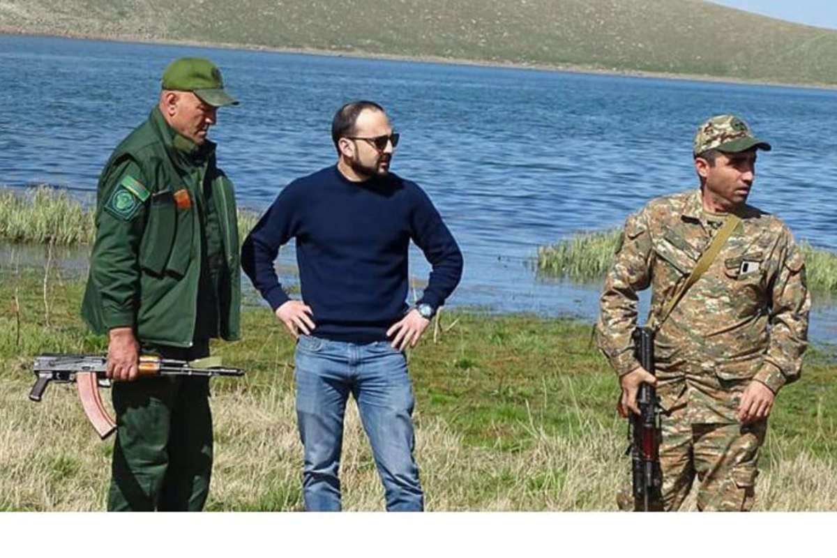 Paşinyanın müavinini ələ saldılar: “Qaragölə yox, bataqlığa getmisən”