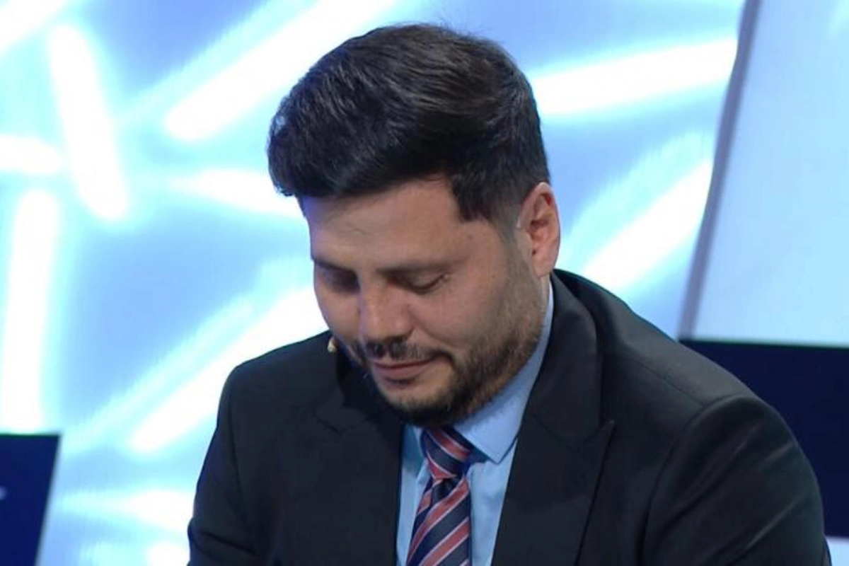 Buna görə aparıcılar məndən inciməsin