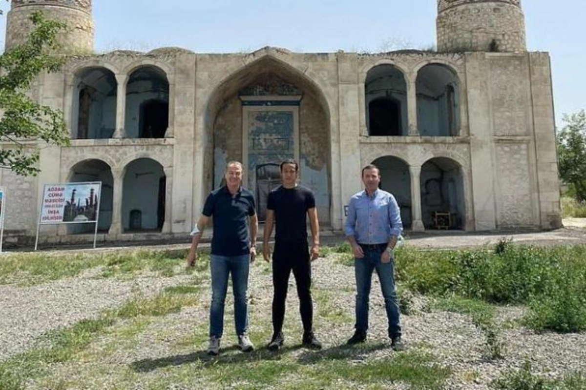 Canni De Byazi: Ağdamda yalnız xarabalıqlar gördüm, amma...