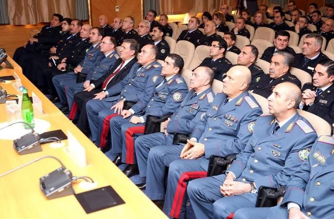 Səfər Mehdiyev məmur sahibkarlığını necə qoruyur? — Gömrük Komitəsi İqtisadiyyat Nazirliyinə birləşdirilməlidir...