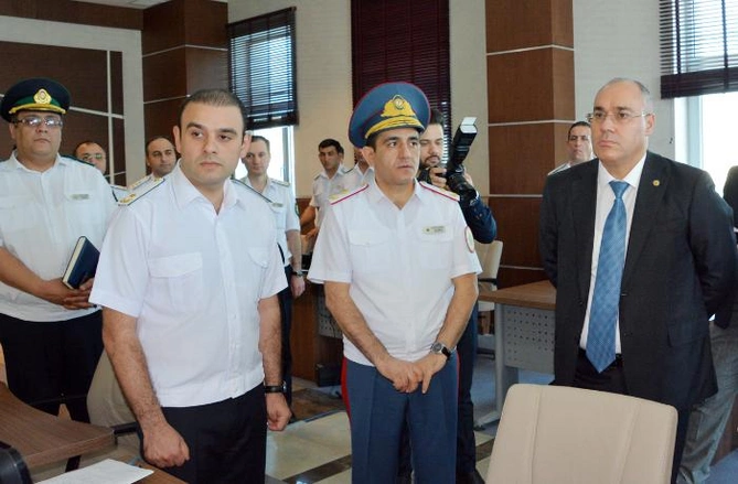 Səfər Mehdiyev məmur sahibkarlığını necə qoruyur? — Gömrük Komitəsi İqtisadiyyat Nazirliyinə birləşdirilməlidir...