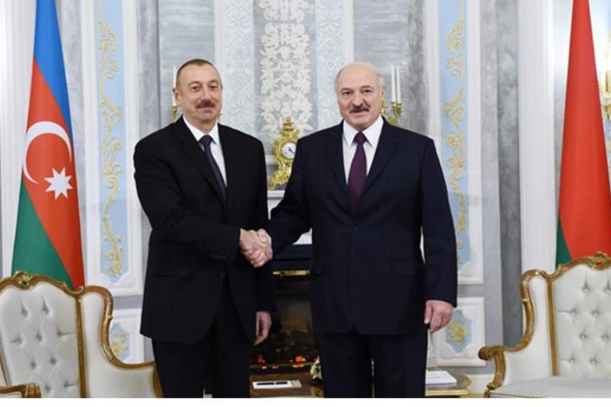 İlham Əliyev Lukaşenko ilə telefonla danışdı