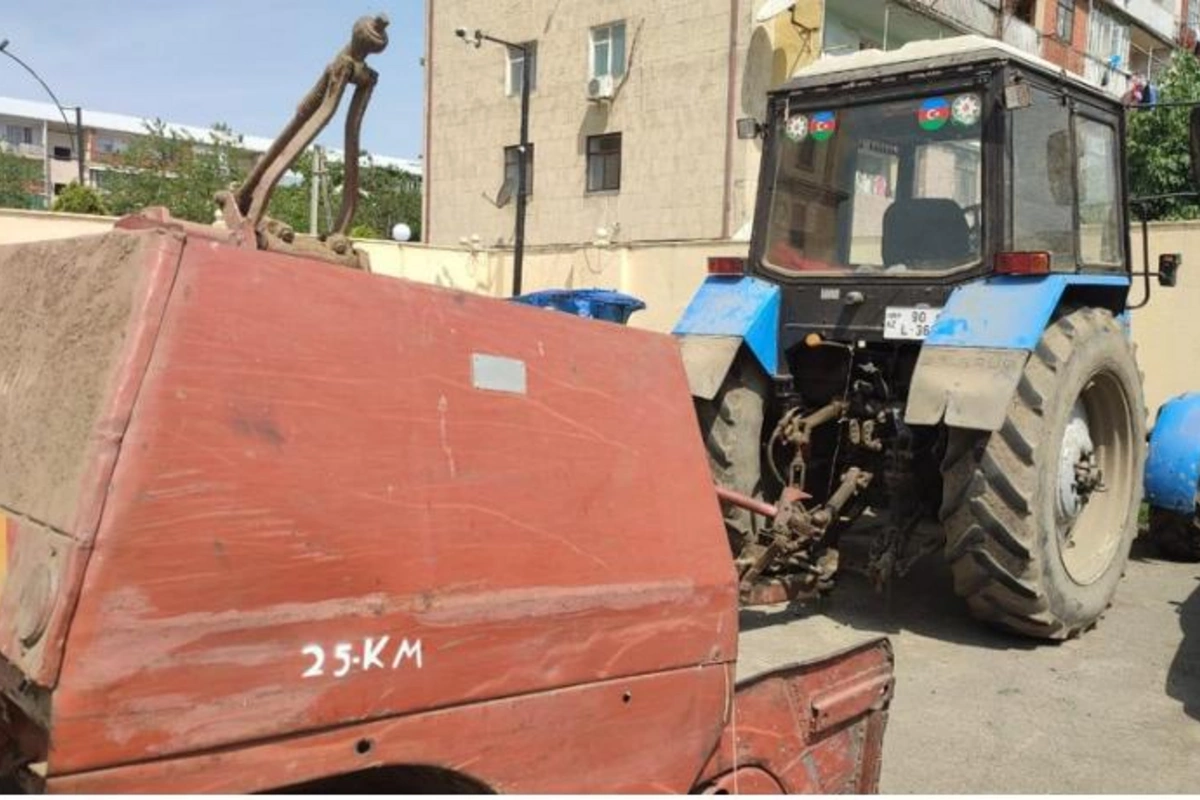 Lənkəranda içkili şəxs traktorla avtoşluq etdi — FOTO