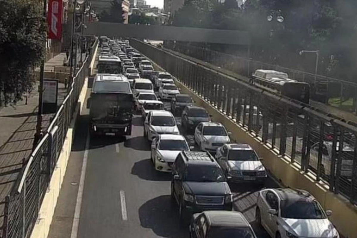 Bakıda sıxlıq olan küçə və prospektlər — SİYAHI