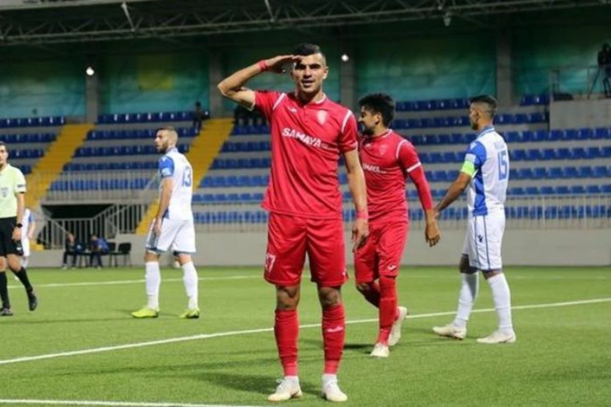 Daha bir futbolçumuz Türkiyə çempionatında oynayacaq