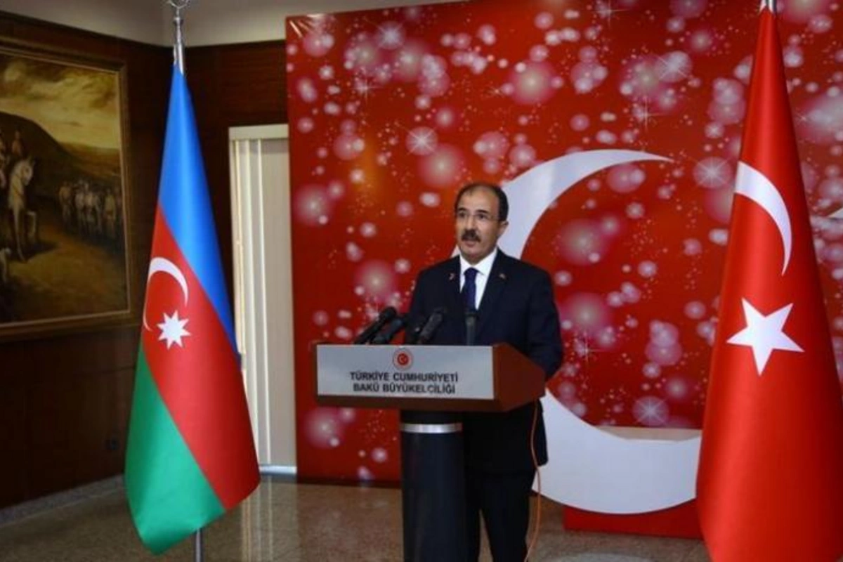 Cahit Bağçı: İlham Əliyevin yumruğu hər qalxıb enəndə yeni bir kənd və qəsəbə azad edilib
