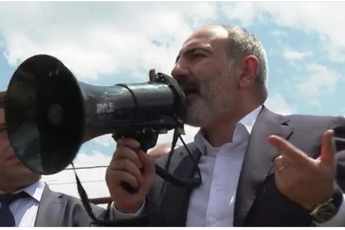“Müharibəni uduzduq və buna görə məsuliyyət daşıyırıq” — Paşinyan