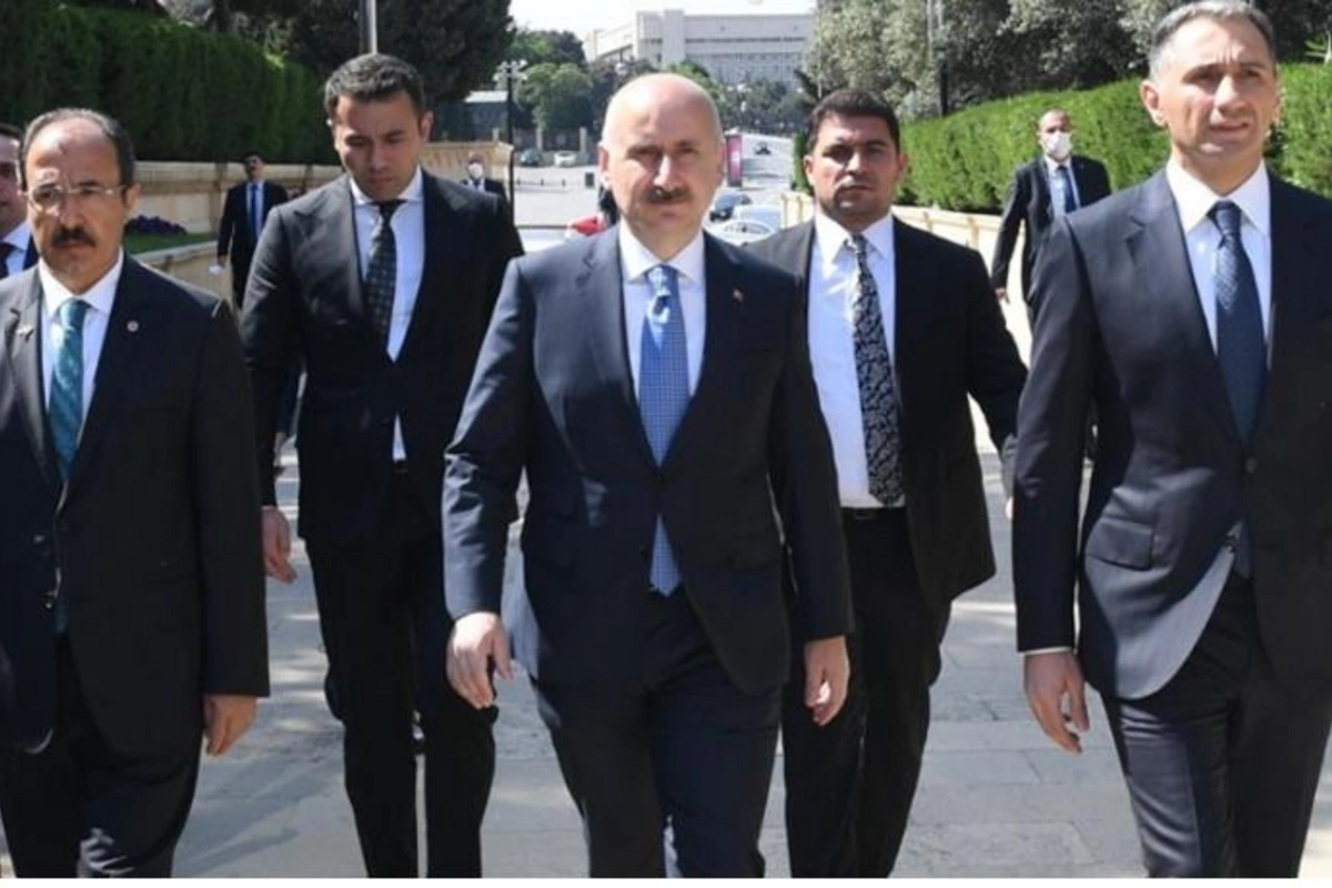 Türkiyəli nazir: “Qarabağın inkişafı üçün Azərbaycanla birlikdə işləyəcəyik”