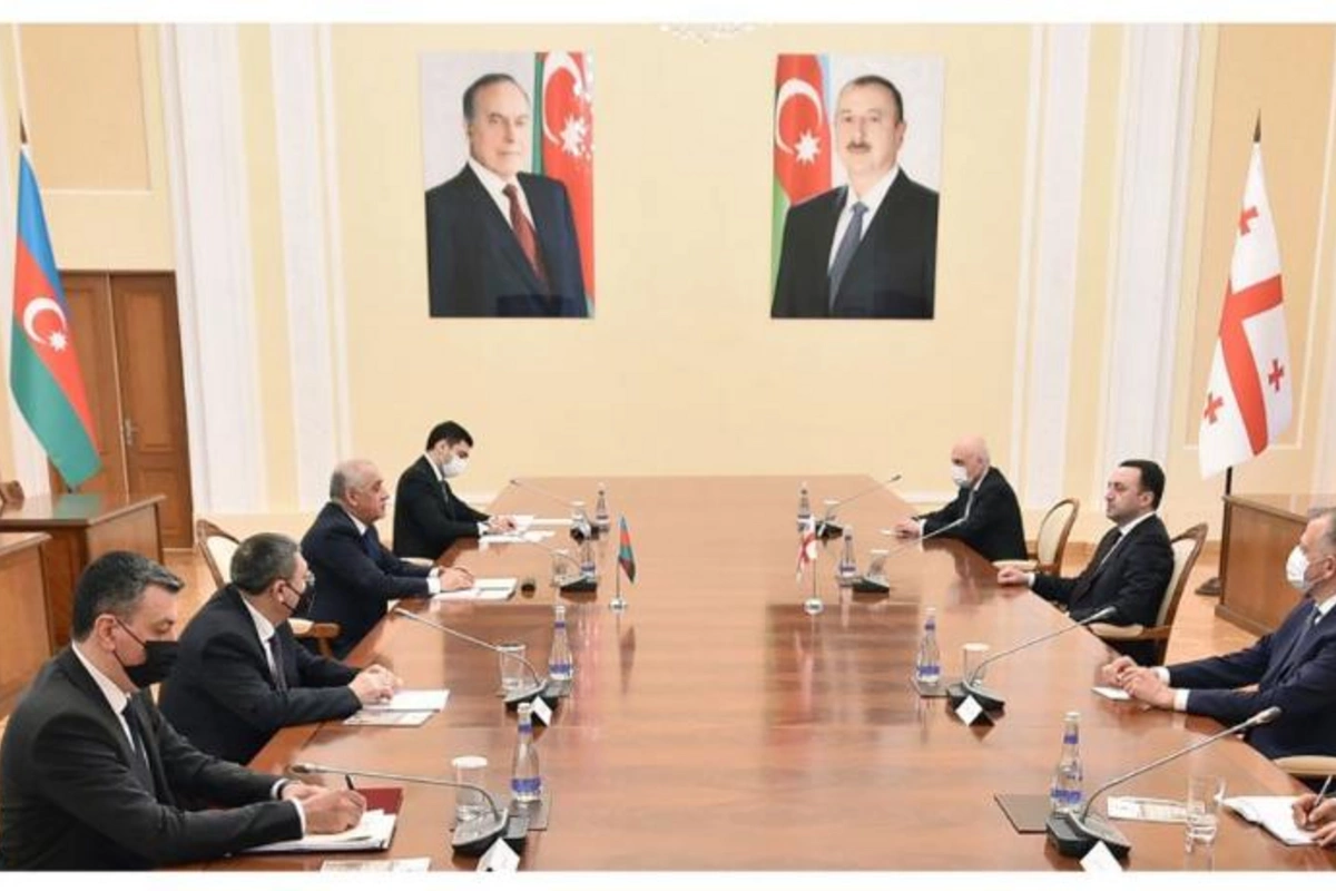 Azərbaycan Gürcüstan baş nazirləri görüşdü