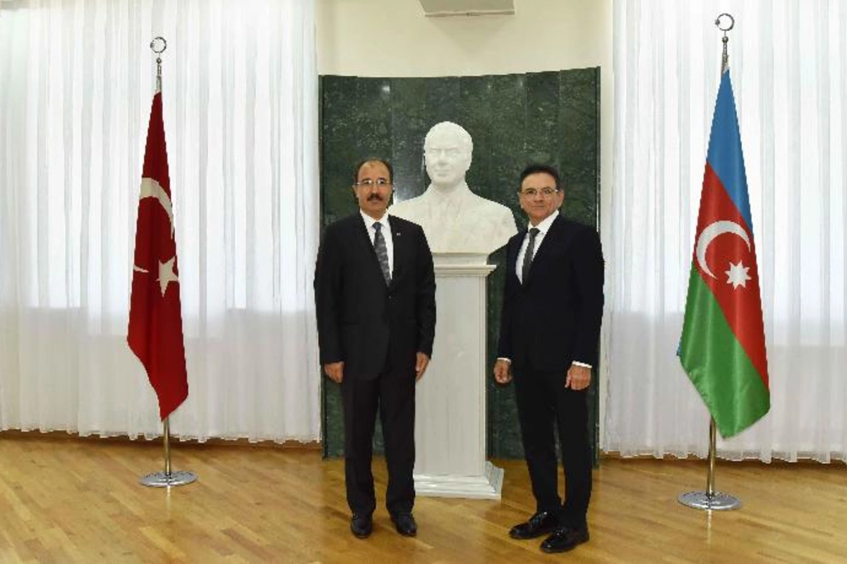 Mədət Quliyev Türkiyə səfiri ilə görüşdü — FOTO