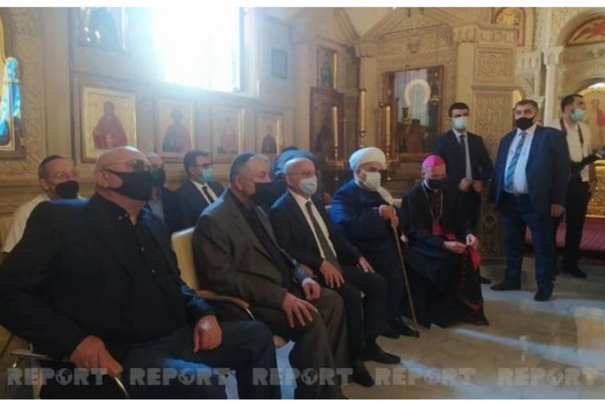 Allahşükür Paşazadə Aleksandr İşeinlə vida mərasiminə qatıldı — FOTO