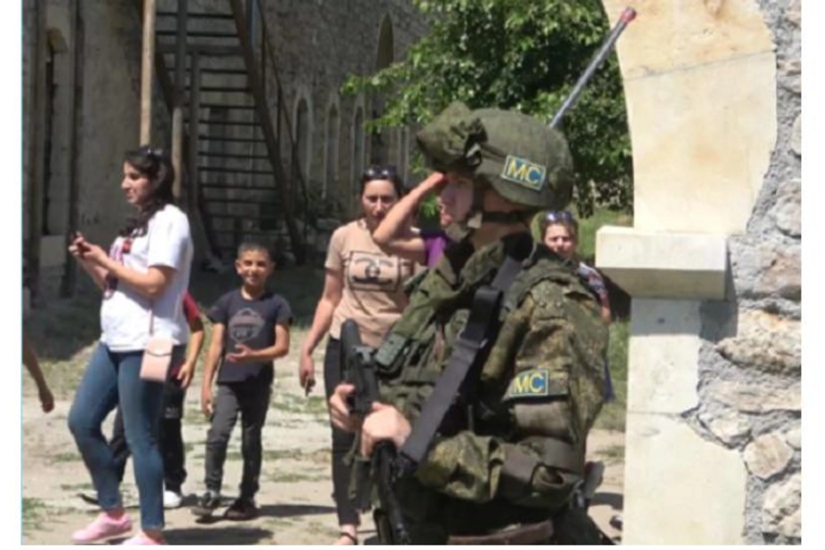 Ruslar erməniləri Kəlbəcər və Xocavəndə apardı