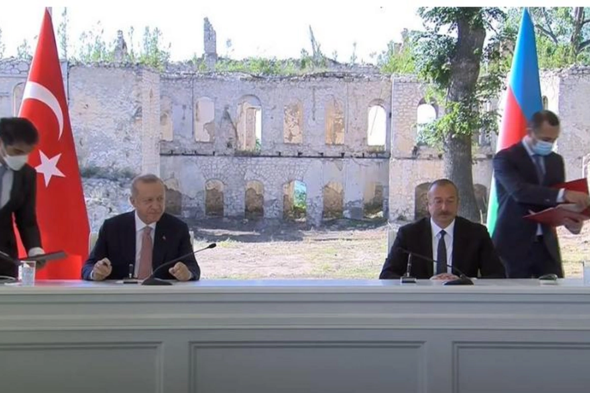 Azərbaycan və Türkiyə arasında Müttəfiqlik Münasibətləri haqqında Şuşa Bəyannaməsi imzalandı