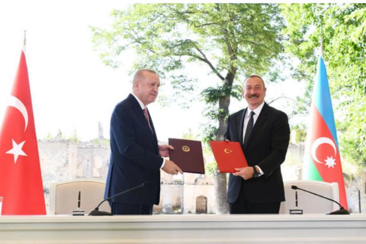 Azərbaycan Prezidenti Şuşa Bəyannaməsini təsdiqlədi