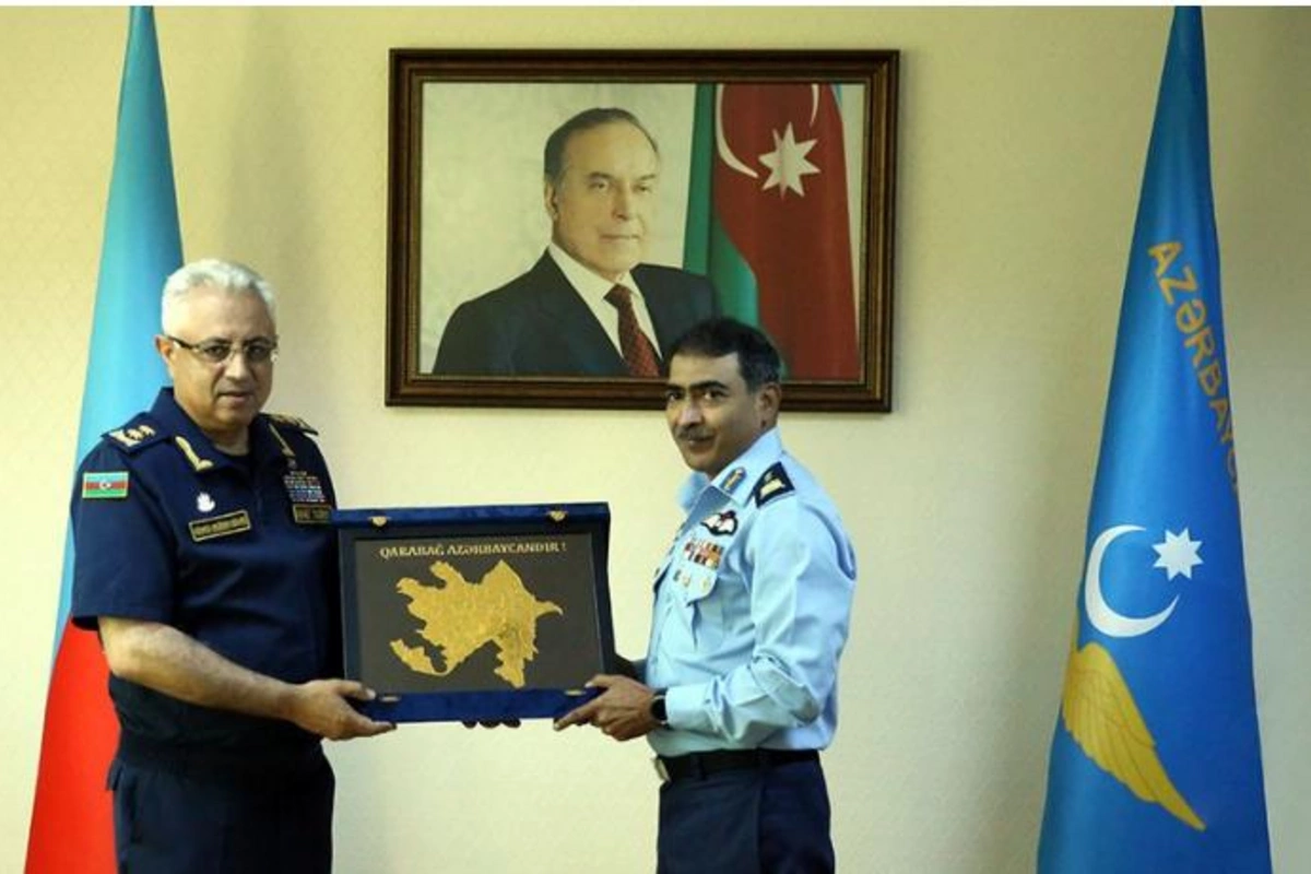 Azərbaycan və Pakistan HHQ-i arasında əməkdaşlıq məsələləri müzakirə edildi — FOTOLAR