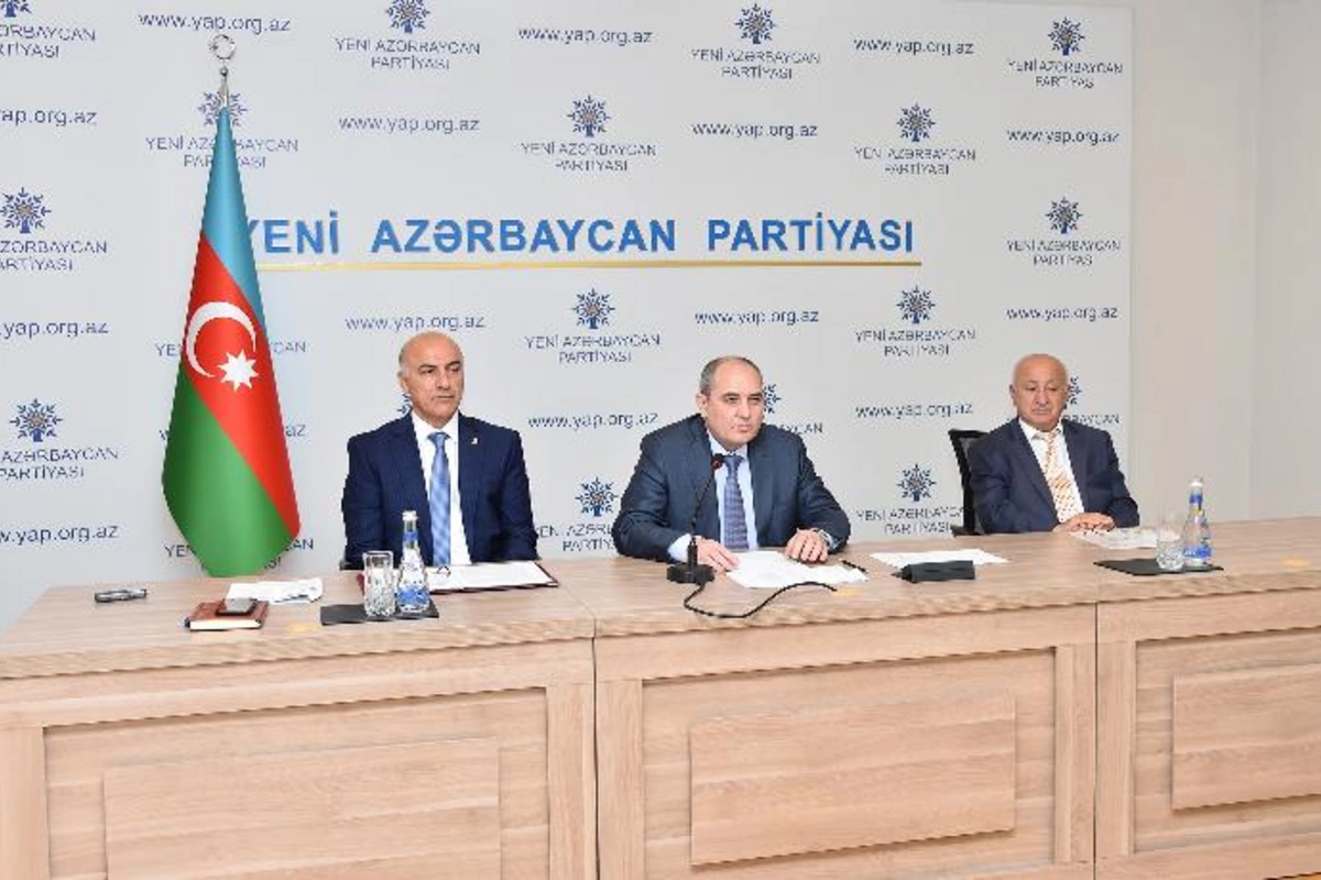 YAP Nəsimi rayon təşkilatının hesabat konfransı keçirildi — FOTO