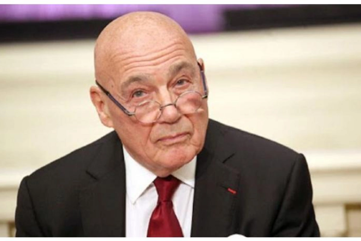 Pozner jurnalistika fakültələrinin ləğv olunmasını təklif edib