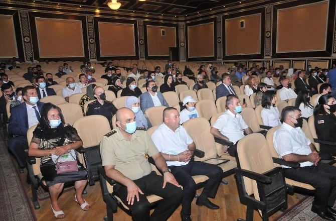 Abşeronda 26 İyun - Silahlı Qüvvələr Günü qeyd olundu — FOTOLAR Abşeronda 26 İyun - Silahlı Qüvvələr Günü qeyd olundu — FOTOLAR