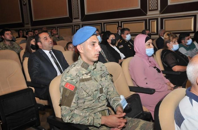 Abşeronda 26 İyun - Silahlı Qüvvələr Günü qeyd olundu — FOTOLAR Abşeronda 26 İyun - Silahlı Qüvvələr Günü qeyd olundu — FOTOLAR