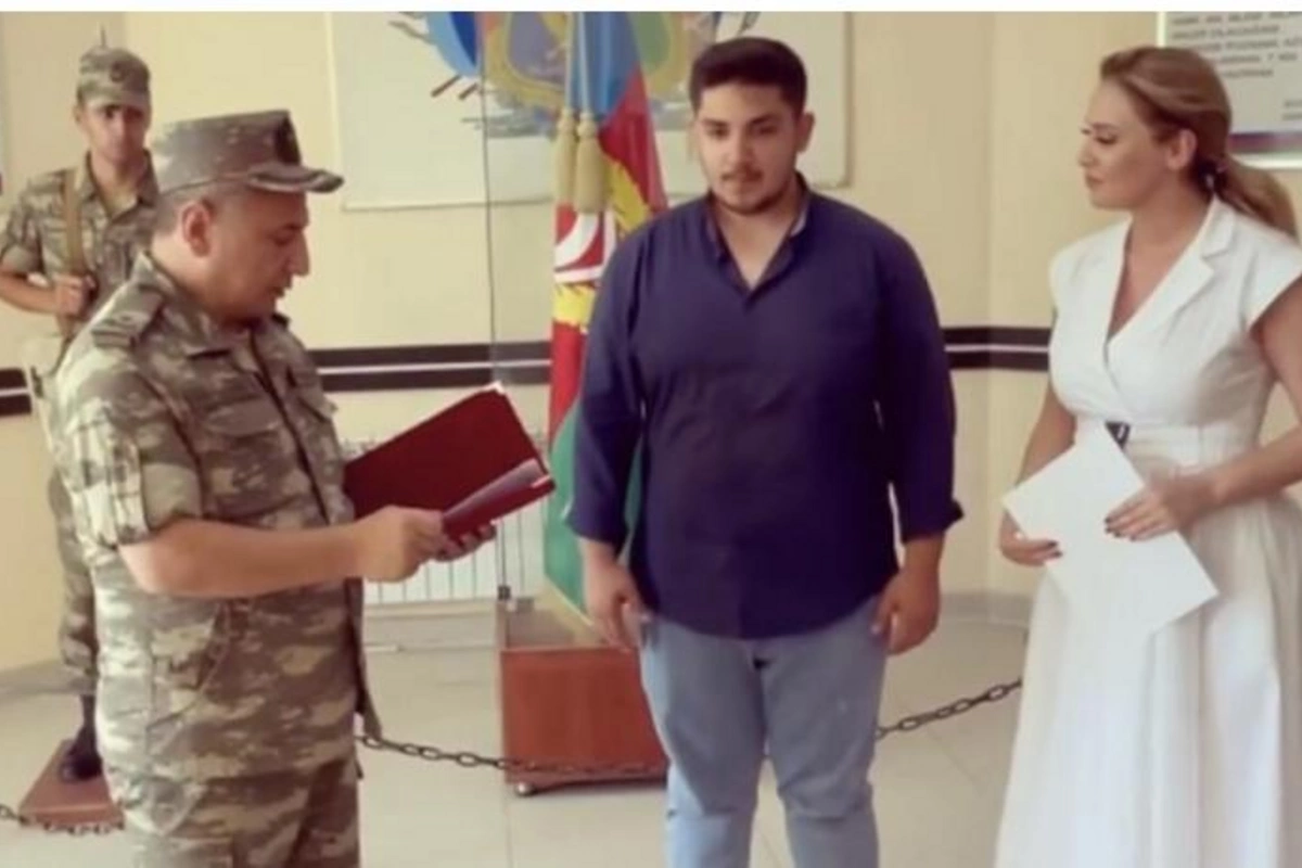 Roza Zərgərli əsgərlər üçün oxudu — VİDEO