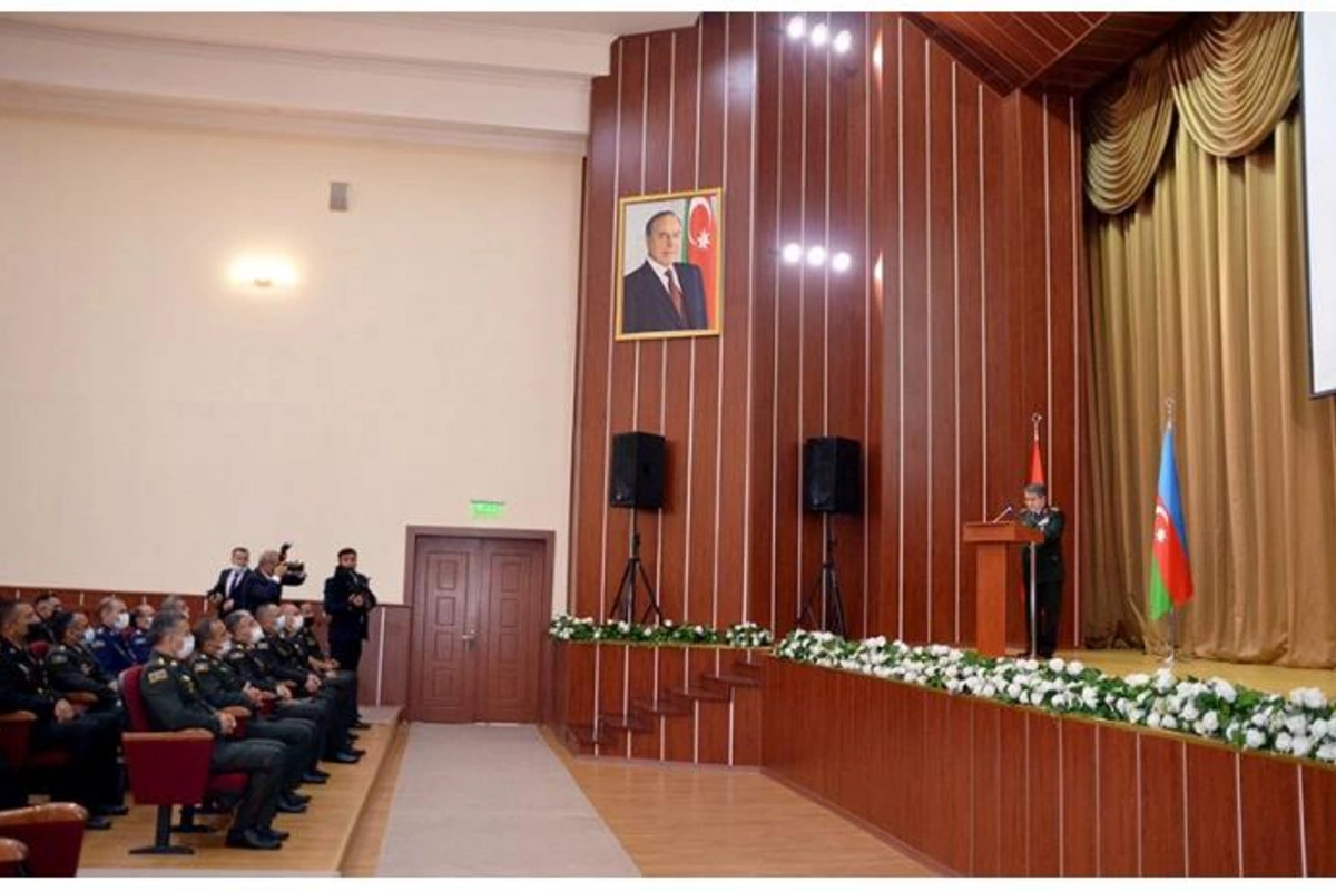 Azərbaycan-Türkiyə 13-cü Yüksək Səviyyəli Hərbi Dialoq İclası davam edir