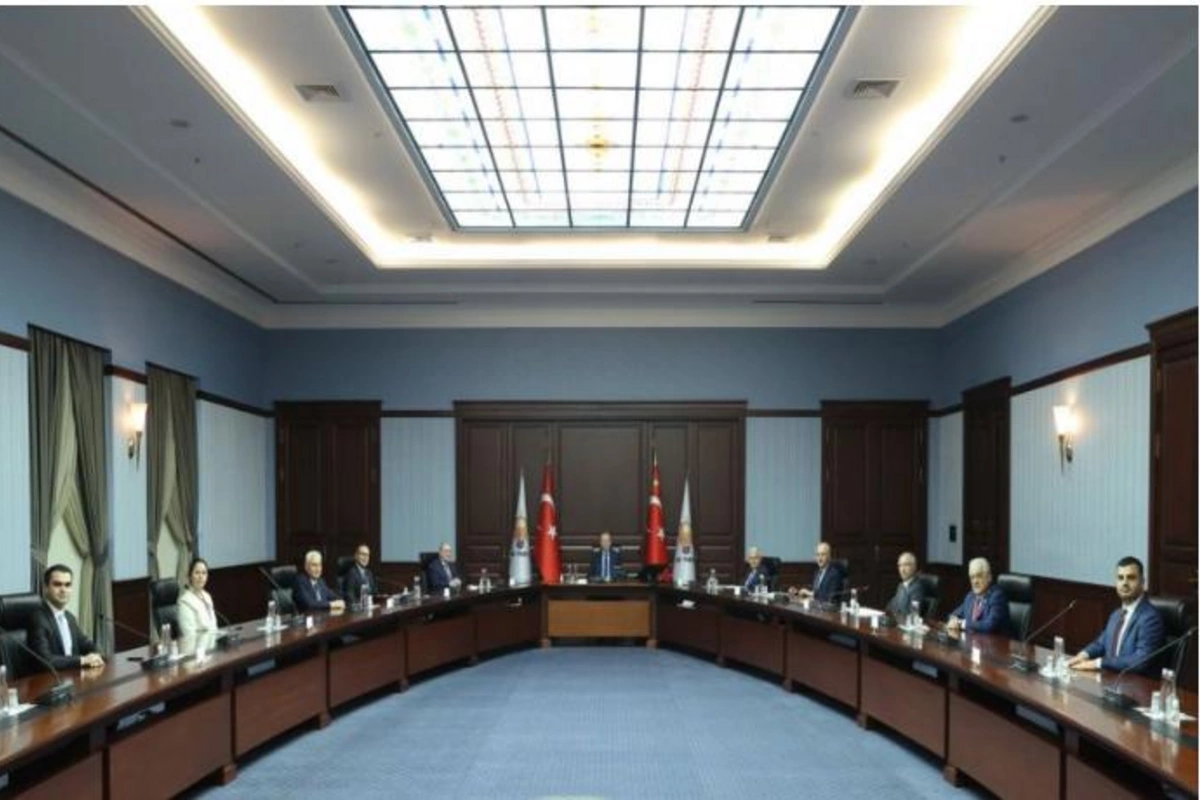 Ərdoğan YAP nümayəndə heyətini qəbul etdi