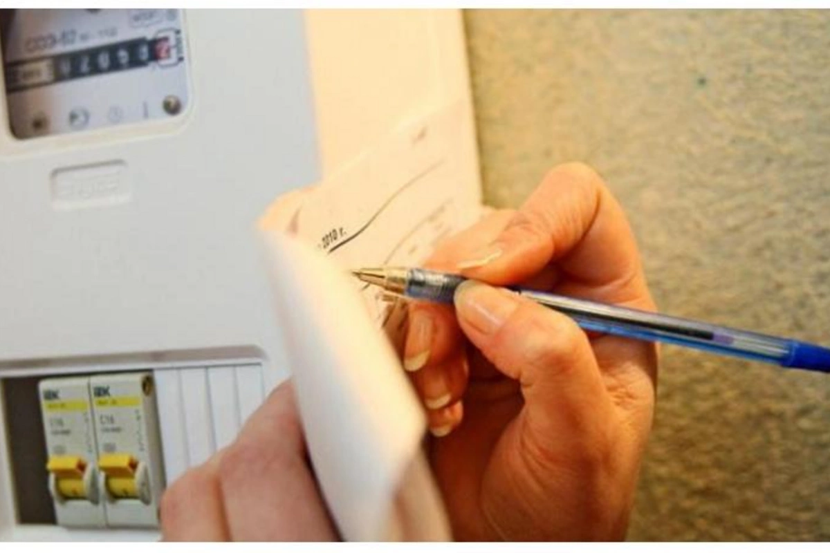 Tarif Şurası: Elektrik enerjisi ilə bağlı əhali qrupu üzrə tariflərə dəyişiklik edilməyib