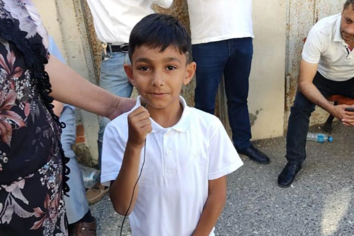 Şəhid jurnalistin oğlundan ürək dağlayan ilk açıqlama: Atamı gözləyirəm, gəlsin... — FOTOLAR