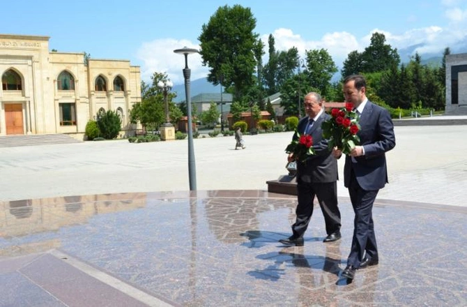 İsmayıllı melioratorları peşə bayramlarını qeyd ediblər — FOTOLAR