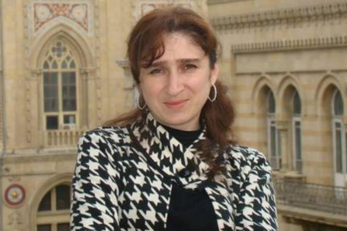 Jurnalistlə kobud davranan həkimlər cəzalandırıldı