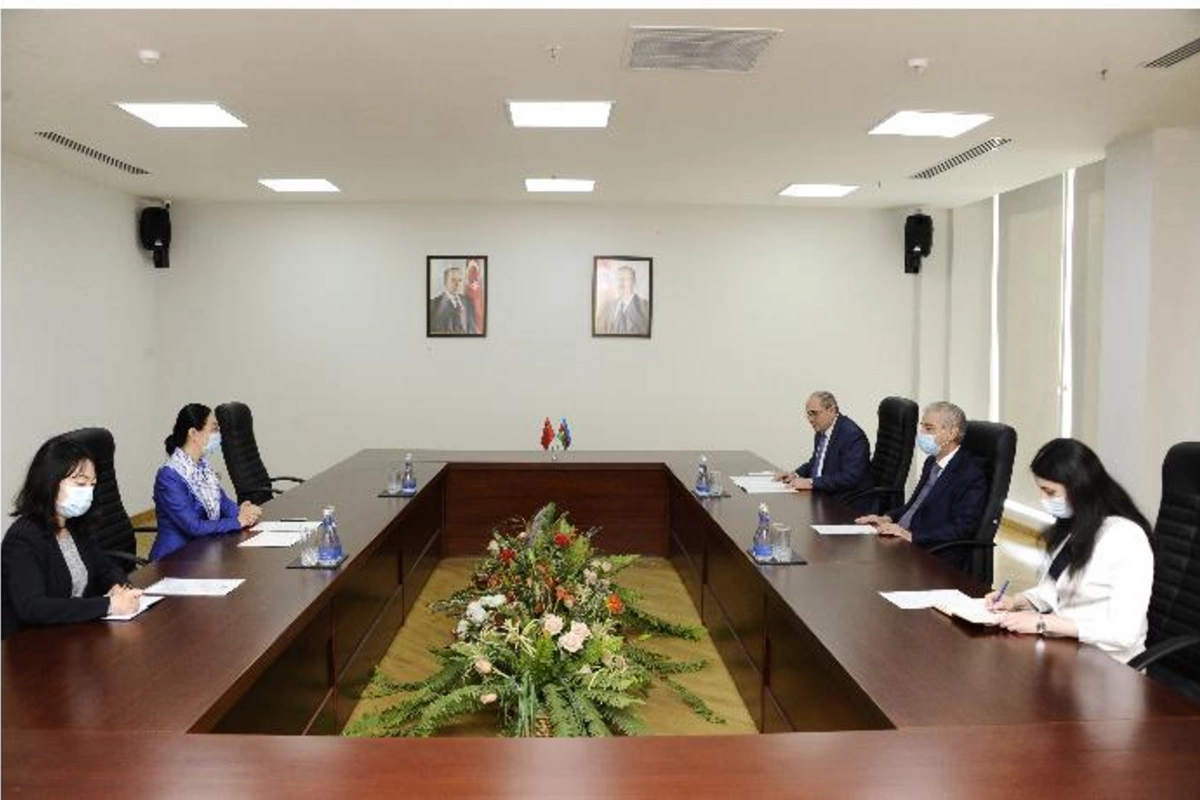 YAP Mərkəzi Aparatında Çinin ölkəmizdəki səfiri ilə görüş keçirildi — FOTOLAR