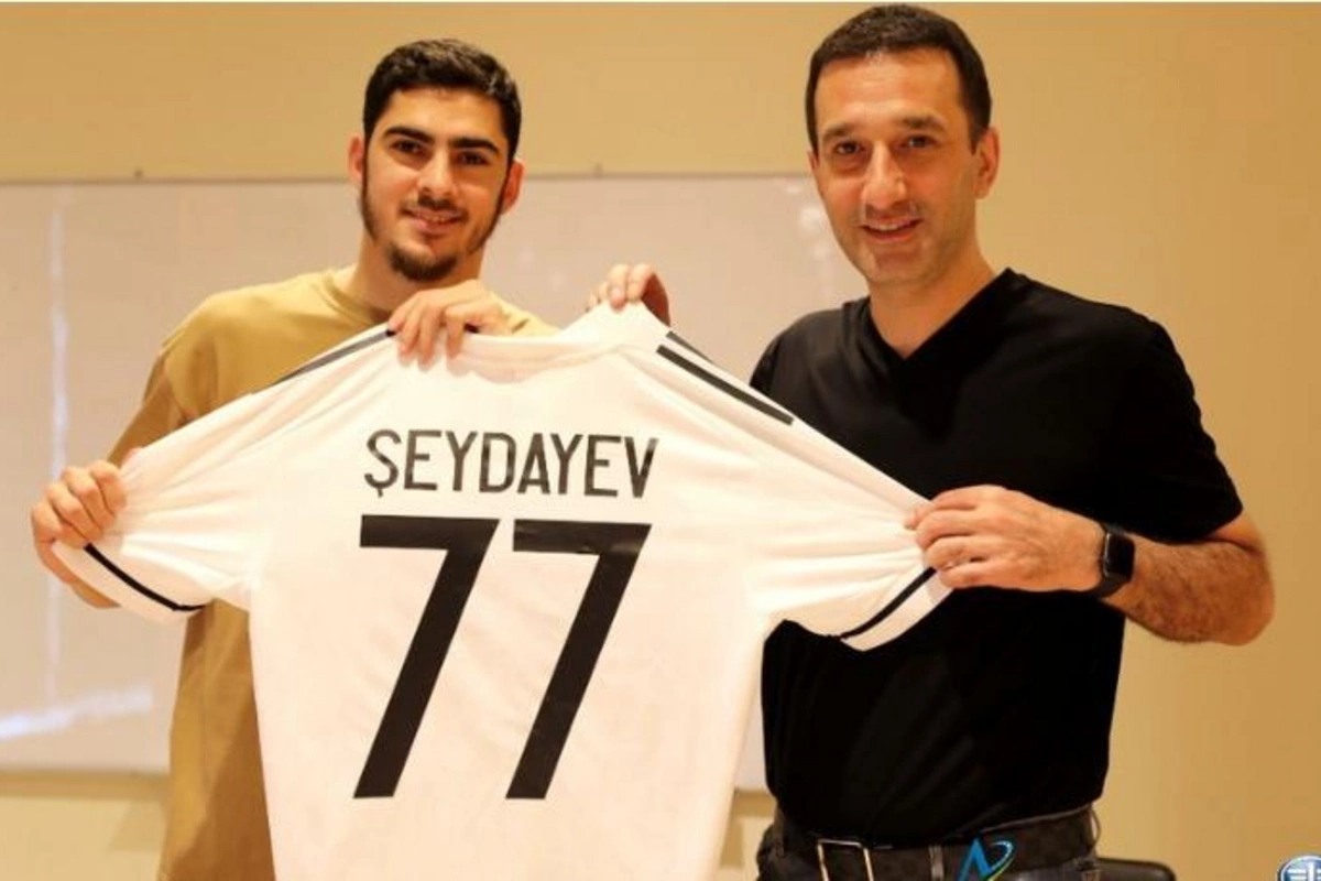 Qarabağ yeni transferini açıqladı
