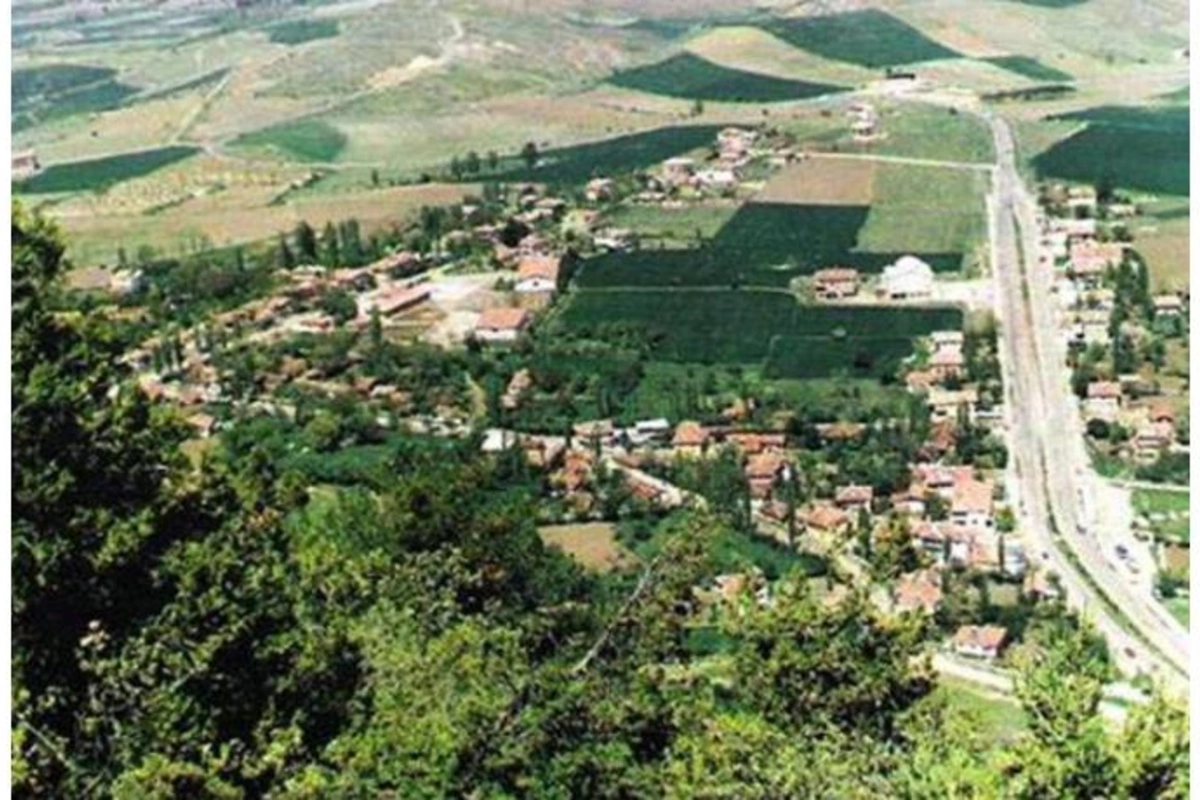 Erməni mediasında Laçının tarixi ilə bağlı daha bir xəritə saxtakarlığı — FOTO