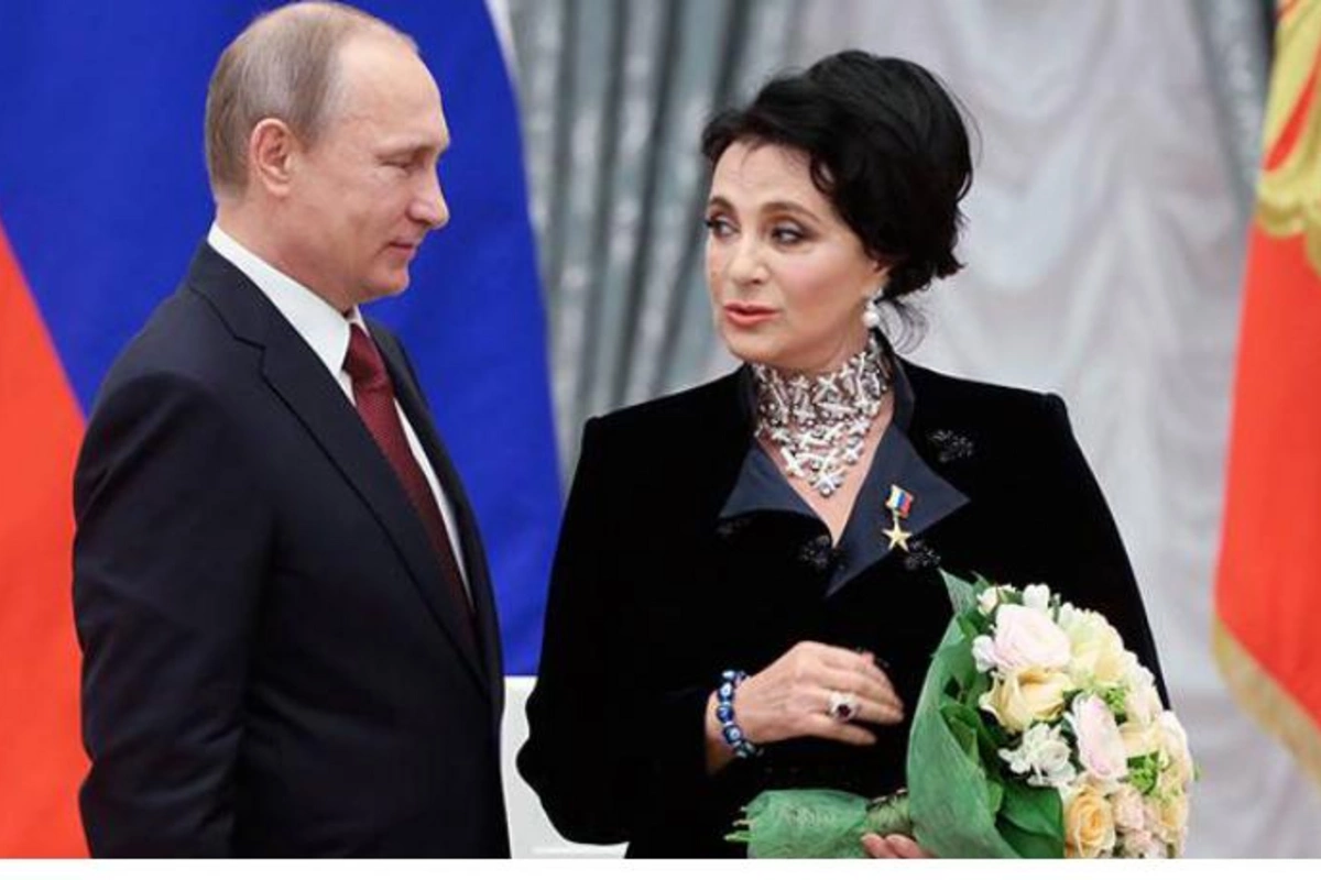 Putinlə mübahisədən çəkinməyən milyarder xanımı...