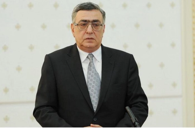 Yüksək vəzifəlilərdən Qarabağ oyunu ilə bağlı AÇIQLAMALAR — Kimi qurban kəsəcək, kimi isə... Yüksək vəzifəlilərdən Qarabağ oyunu ilə bağlı AÇIQLAMALAR — Kimi qurban kəsəcək, kimi isə...