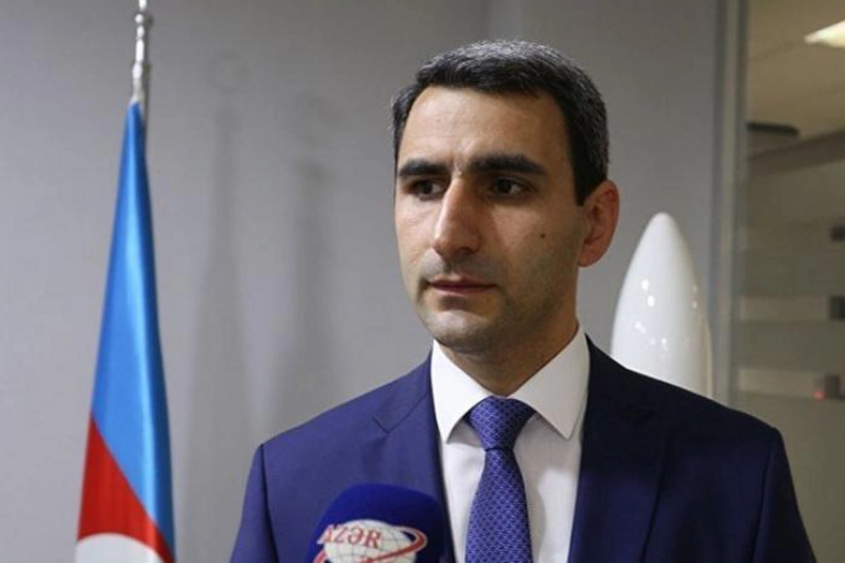Nazir müavini çalışdığı qurumda qardaşına yüksək vəzifə veribmiş