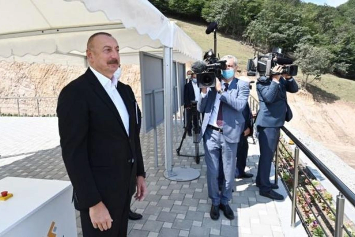 İlham Əliyev: “Mənim cənab Putinlə çox yaxın əlaqələrim var, biz bir-birinə inanan siyasətçilərik”