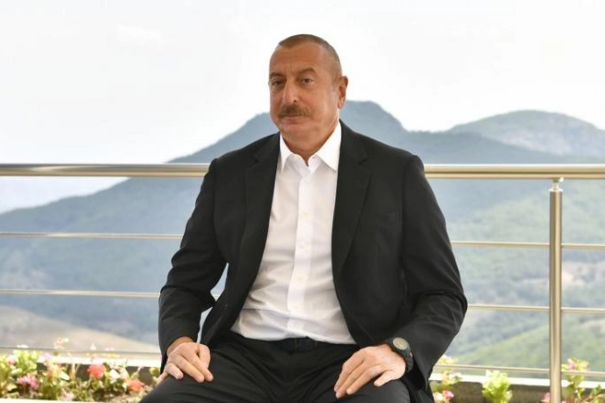 İlham Əliyev: Biz hər şeyi görürük, Xankəndini də, dəhlizi də