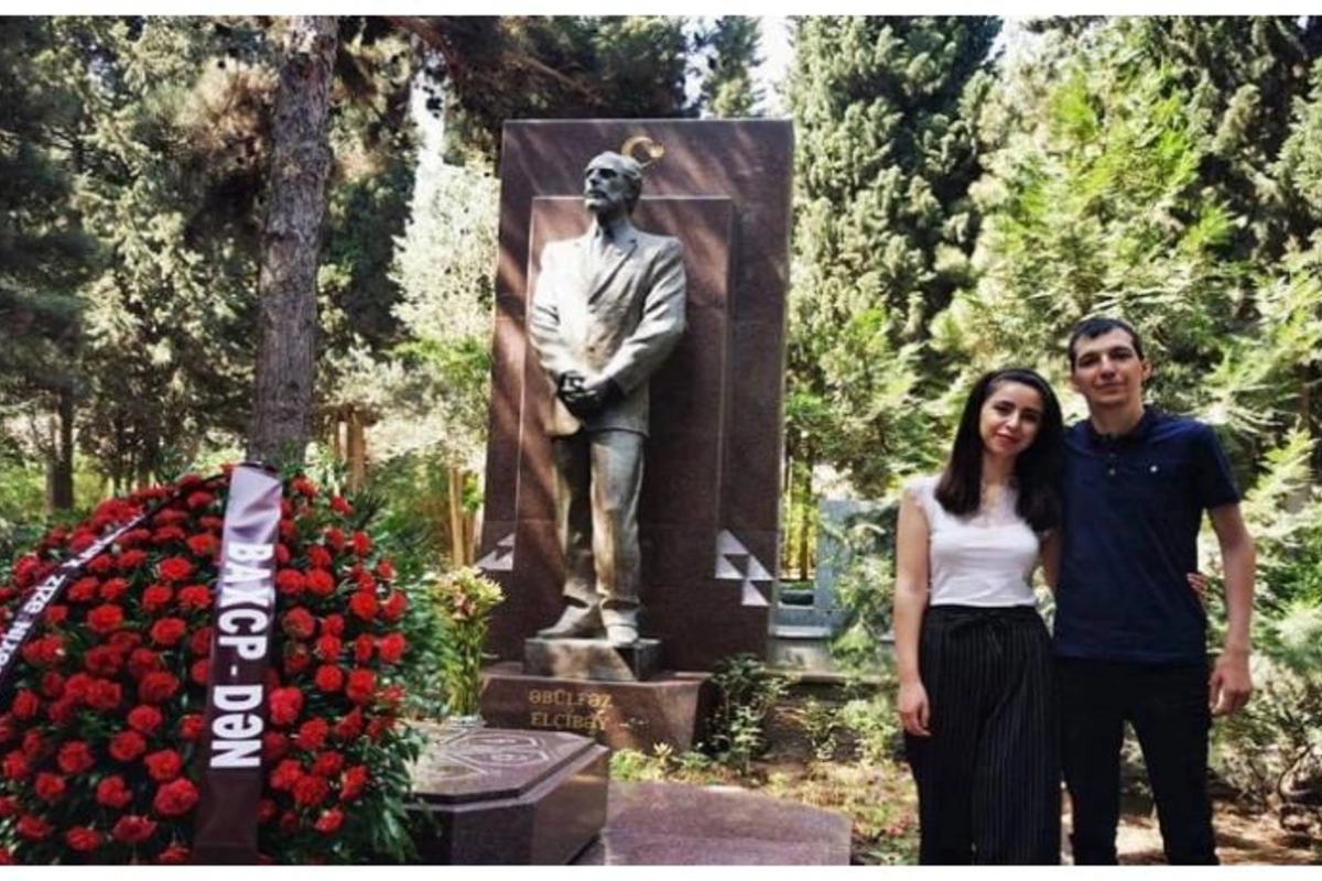 Toyuma Kəmaləddin Heydərovu da dəvət etmişəm — Elçibəyin oğlu