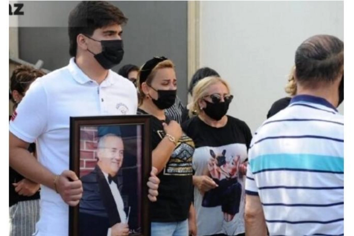 Səməd Səmədov son mənzilə yola salındı — FOTOLAR