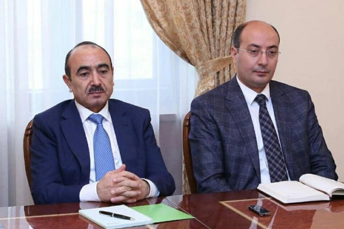 Əli Həsənovun kadrı şeyxi tənqid edən Ərdoğanın baş müşavirini hədəfə aldı: “Mücahid bəy çox böyük səhv edir”