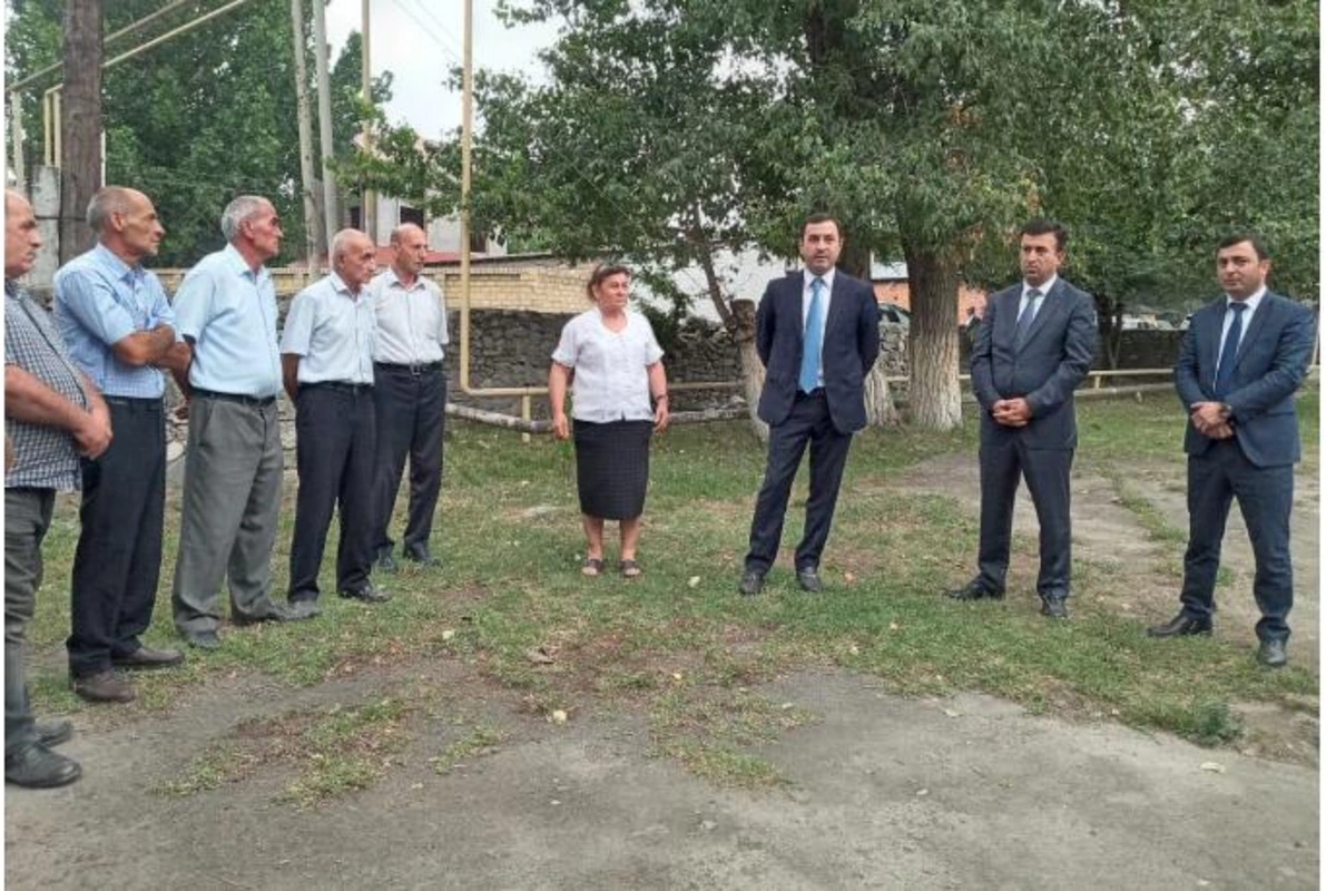 İsmayıllının Topçu kəndində sakinlərlə görüş keçirilib — FOTOLAR