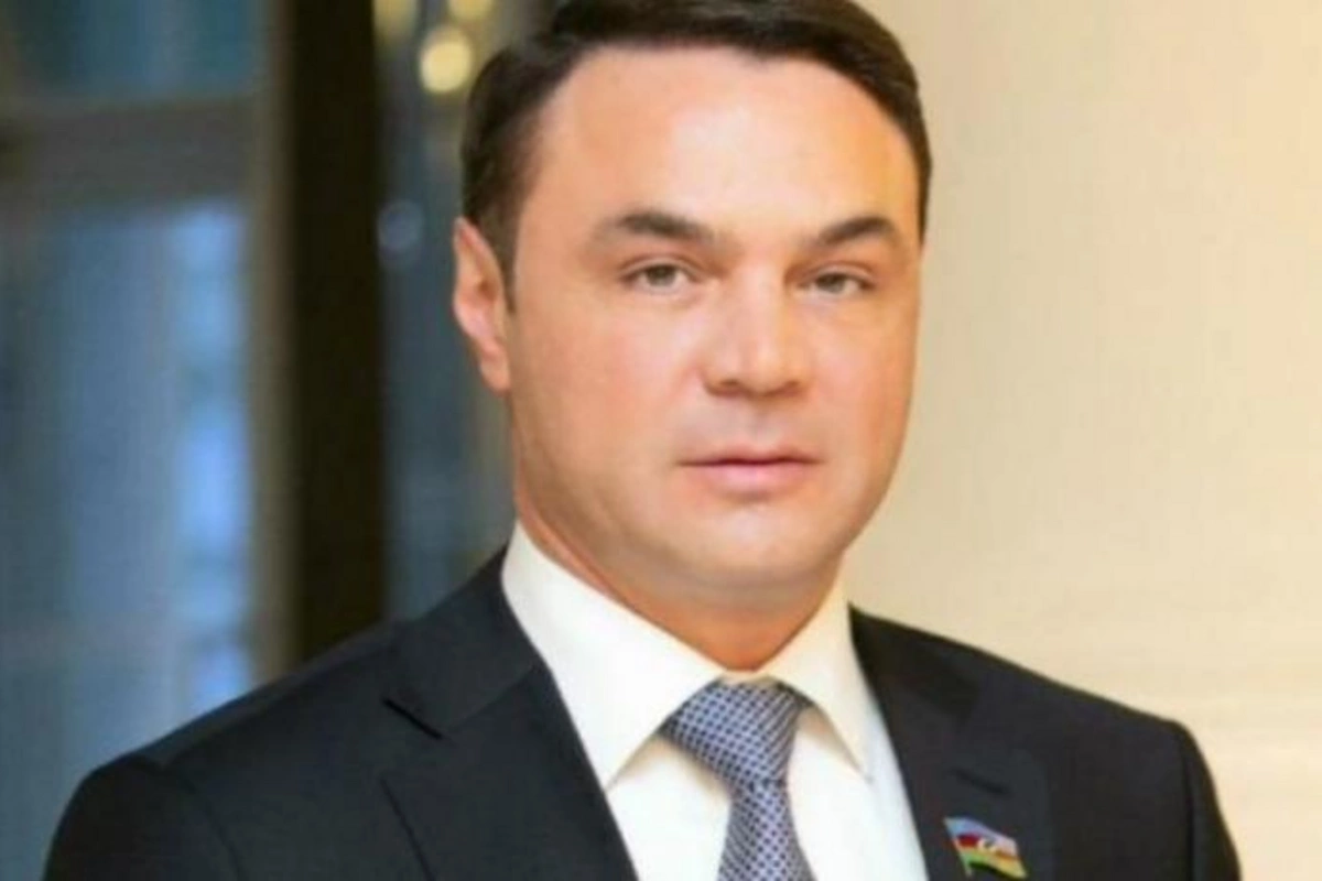 “Bu səhvimə görə prezident İlham Əliyevdən üzr istəyirəm” — Polisi döyən deputat