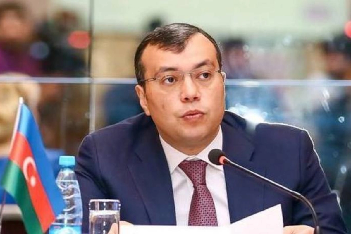 Bu şəxslər 16 manatı ödəməyəcək — Nazir açıqladı