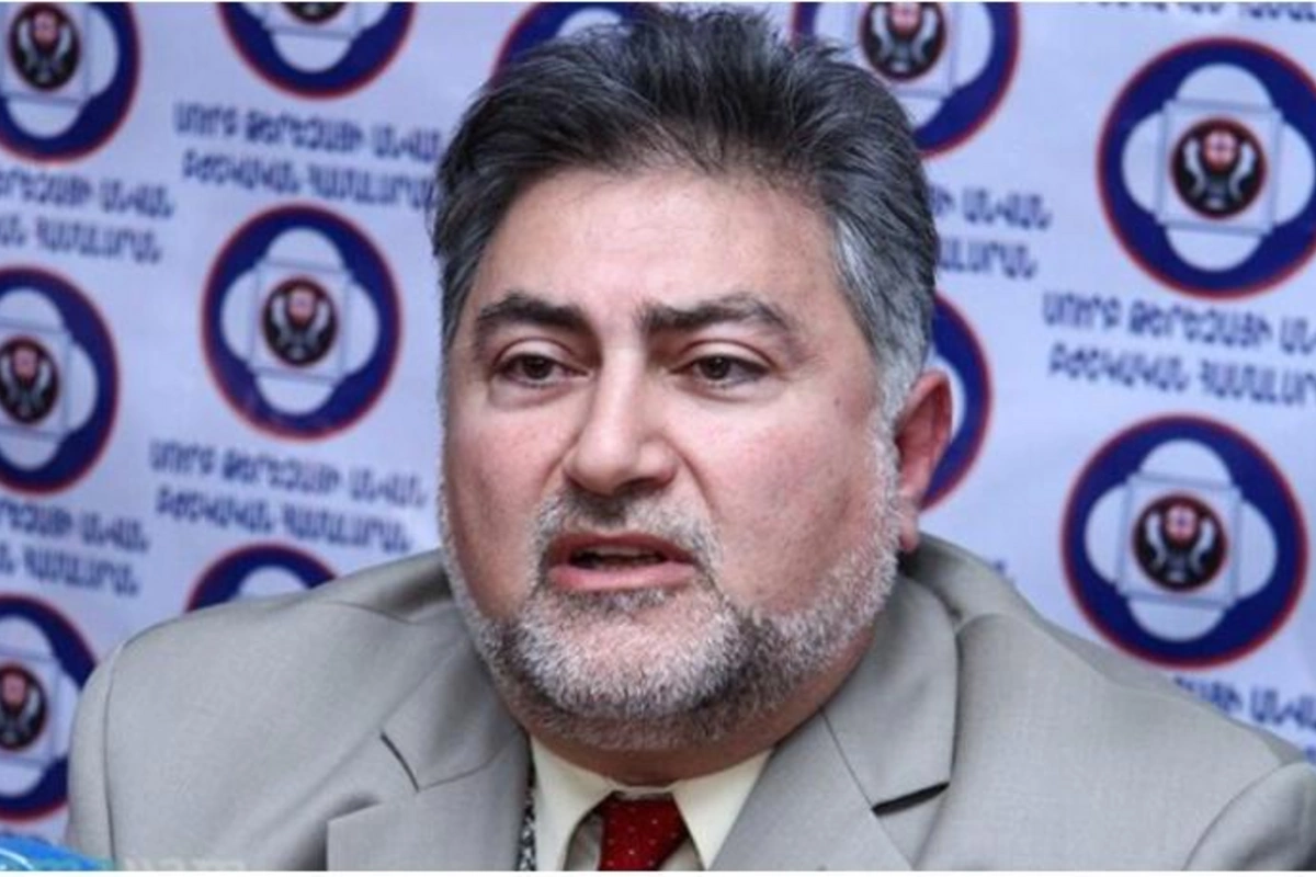 Ermənistan 6 km dərinlikdəki əraziləri itirəcək — Papyan